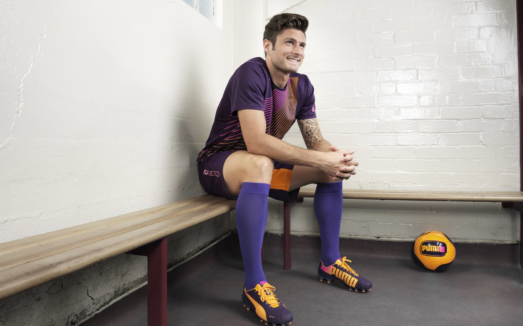 九游网页版入口-荷兰队锁定欧洲杯正赛席位，射手蝉联荣耀，欧洲杯荷兰队出线了吗